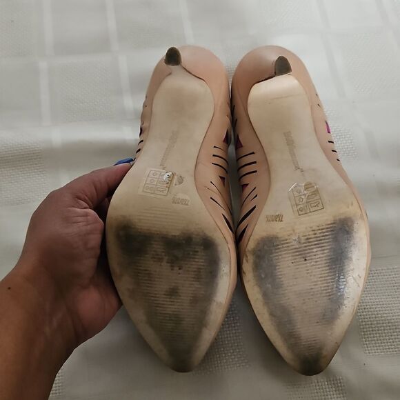 Beige and Purple Heels by BCBGeneration - Picture 12 of 16